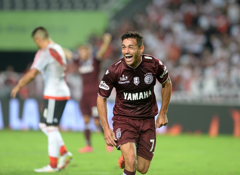 Foto 6 de Lautaro Acosta